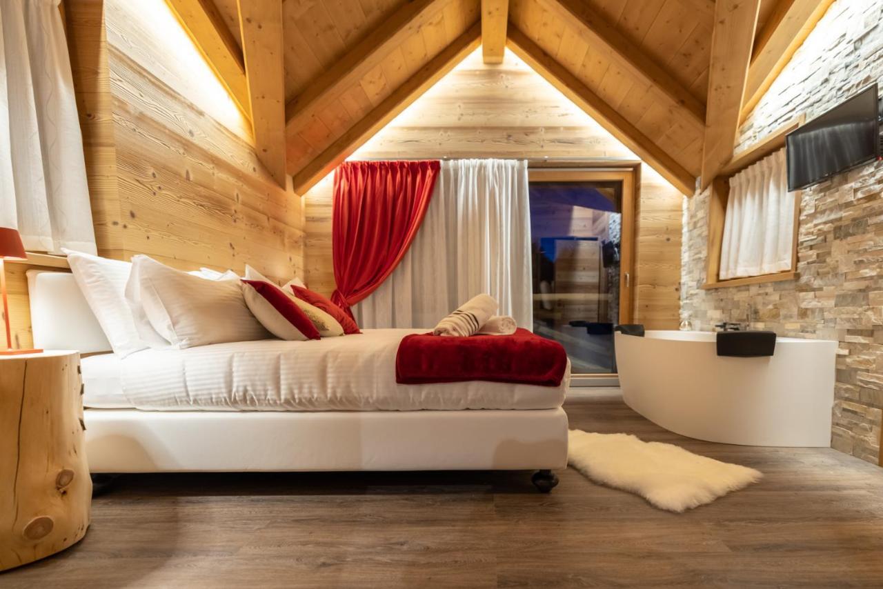 Chalet Imbosc'Che - 5 Beautiful Rooms In Charming B&B Λιβίνιο Εξωτερικό φωτογραφία