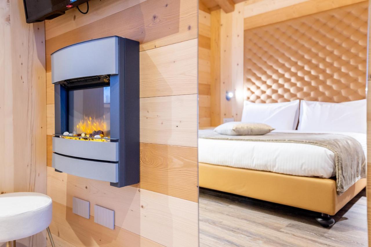 Chalet Imbosc'Che - 5 Beautiful Rooms In Charming B&B Λιβίνιο Εξωτερικό φωτογραφία